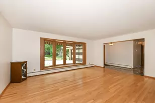 4144 N 96th St, Wauwatosa, WI 53222 - Photo 11
