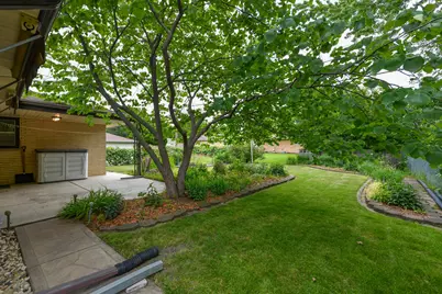 4144 N 96th St, Wauwatosa, WI 53222 - Photo 3