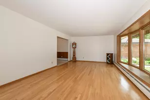 4144 N 96th St, Wauwatosa, WI 53222 - Photo 9