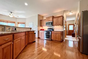 W151N7299 Paseo Ln, Menomonee Falls, WI 53051 - Photo 7