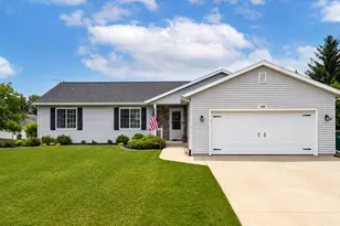 1300 Conifer Ave, West Bend, WI 53090 - Photo 29