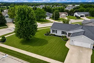 1300 Conifer Ave, West Bend, WI 53090 - Photo 31