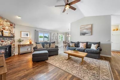 1300  Conifer Ave, West Bend, WI 53090 - Photo 5