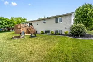 1300 Conifer Ave, West Bend, WI 53090 - Photo 27