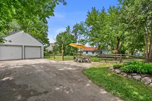 1016 Guthrie Rd, Waukesha, WI 53186 - Photo 23
