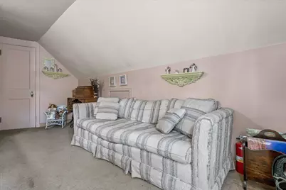 1016  Guthrie Rd, Waukesha, WI 53186 - Photo 15