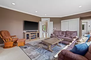 N84W36411 Riverwood Ln, Lac La Belle, WI 53066 - Photo 33