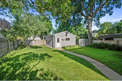 217 S Charles St, Waukesha, WI 53186 - Photo 31