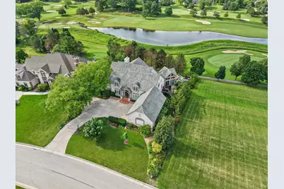 1704 E Juniper Way, Hartland, WI 53029 - Photo 97