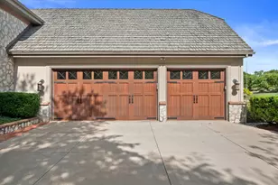 1704 E Juniper Way, Hartland, WI 53029 - Photo 85