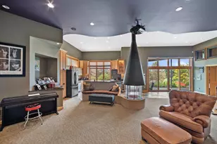 1704 E Juniper Way, Hartland, WI 53029 - Photo 71