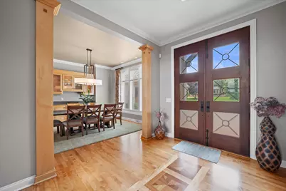 1704 E Juniper Way, Hartland, WI 53029 - Photo 5
