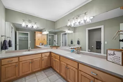 1704 E Juniper Way, Hartland, WI 53029 - Photo 63