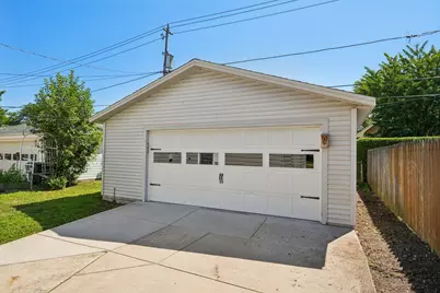 4324 N Woodburn St, Shorewood, WI 53211 - Photo 29