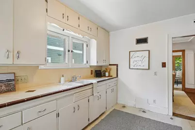 4324 N Woodburn St, Shorewood, WI 53211 - Photo 15