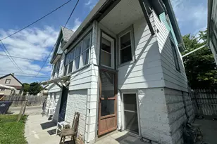 2451 S 9th St, Milwaukee, WI 53215 - Photo 13