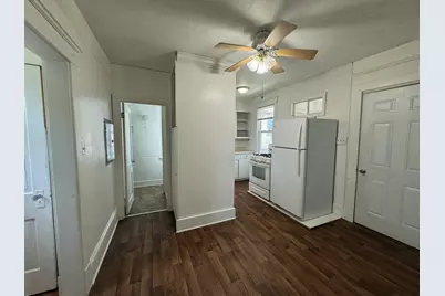 2451 S 9th St #3, Milwaukee, WI 53215 - Photo 9