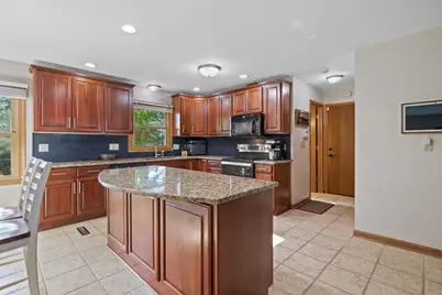 1800  Centennial Ln, Racine, WI 53406 - Photo 19