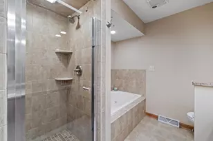 1800 Centennial Ln, Racine, WI 53406 - Photo 29