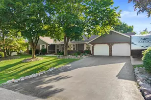 1800 Centennial Ln, Racine, WI 53406 - Photo 3