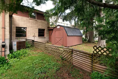 329 S Lincoln Ave, Viroqua, WI 54665 - Photo 23