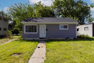 5713 N 61st St, Milwaukee, WI 53218 - Photo 1