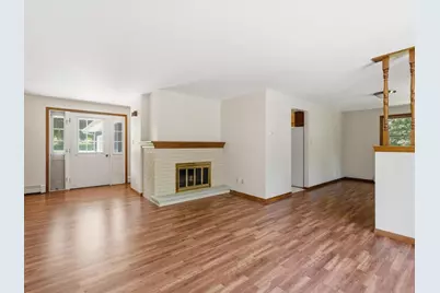 W6333  Burkshire Ln, Plymouth, WI 53073 - Photo 11