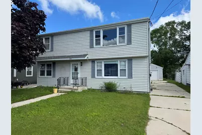 1916  12th St, Two Rivers, WI 54241 - Photo 1
