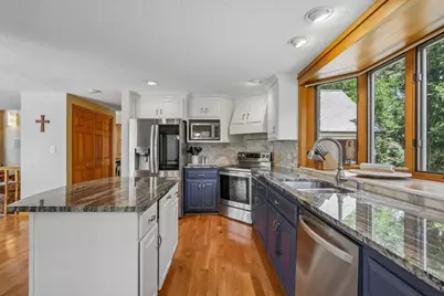 5946 N River Bay Rd, Racine, WI 53185 - Photo 15