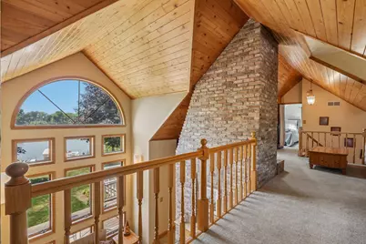 5946 N River Bay Rd, Racine, WI 53185 - Photo 25