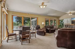 5946 N River Bay Rd, Racine, WI 53185 - Photo 9