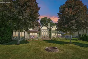 5946 N River Bay Rd, Racine, WI 53185 - Photo 45
