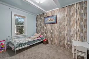 5946 N River Bay Rd, Racine, WI 53185 - Photo 17
