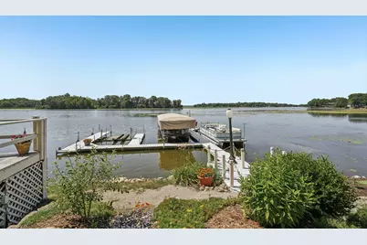 5946 N River Bay Rd, Racine, WI 53185 - Photo 3