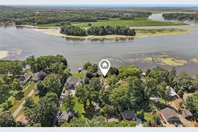 5946 N River Bay Rd, Racine, WI 53185 - Photo 43