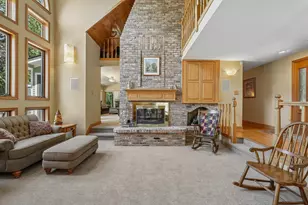 5946 N River Bay Rd, Racine, WI 53185 - Photo 5
