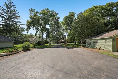 5946 N River Bay Rd, Racine, WI 53185 - Photo 47