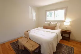 6520 N 56th St, Milwaukee, WI 53223 - Photo 9