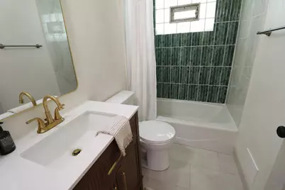 6520 N 56th St, Milwaukee, WI 53223 - Photo 15