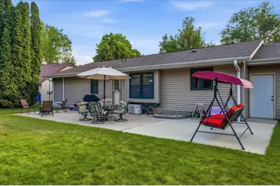 1630  11th Ave, Grafton, WI 53024 - Photo 37