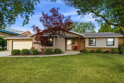 1630  11th Ave, Grafton, WI 53024 - Photo 33