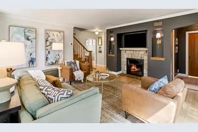 125 N 85th St, Wauwatosa, WI 53226 - Photo 3