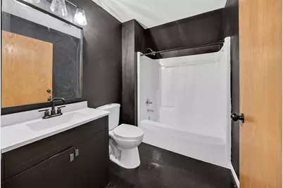 4230 N 45th Pl, Milwaukee, WI 53216 - Photo 21
