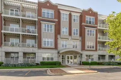 3872 S Lake Dr #101, Saint Francis, WI 53235 - Photo 31