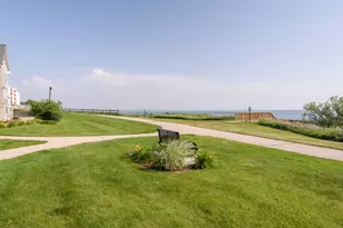 3872 S Lake Dr, Saint Francis, WI 53235 - Photo 21
