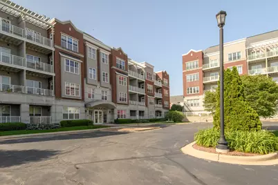 3872 S Lake Dr #101, Saint Francis, WI 53235 - Photo 25