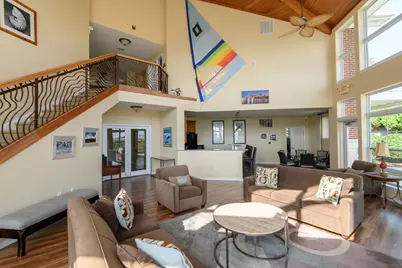 3872 S Lake Dr #101, Saint Francis, WI 53235 - Photo 31