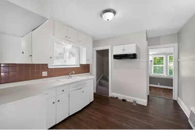 4661 N 49th St, Milwaukee, WI 53218 - Photo 13