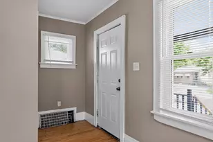 4661 N 49th St, Milwaukee, WI 53218 - Photo 9
