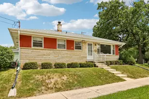 601 Western Ave, Waukesha, WI 53188 - Photo 37
